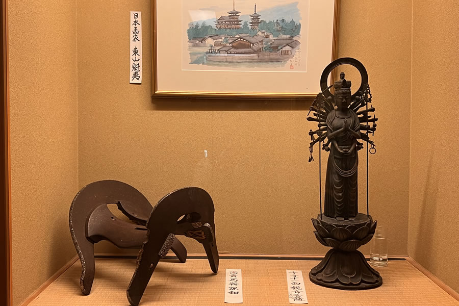 美術品ギャラリー